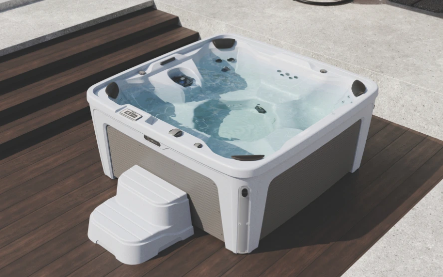 6 Benefits of Owning a Hot Tub for Your Health and Wellness